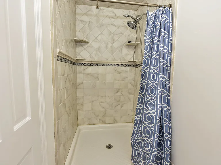 55 George St — Photo 24