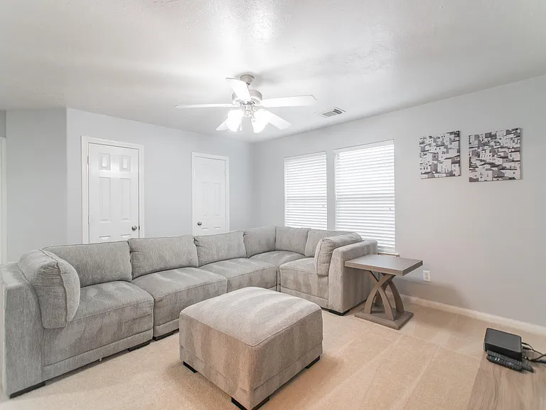 27 Gilmore Grove Pl — Photo 31