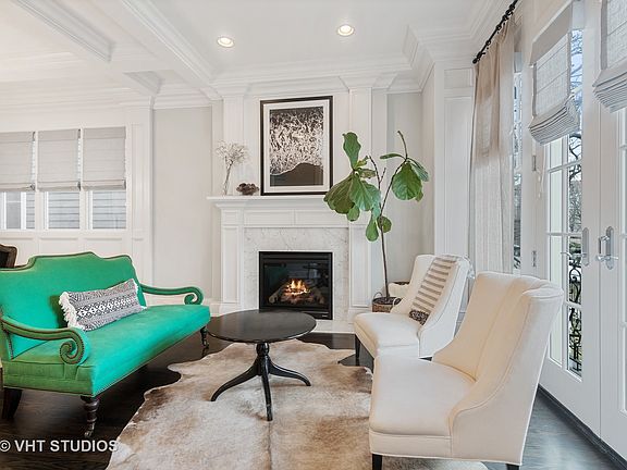 3rd image of 3023 N Hamilton Ave