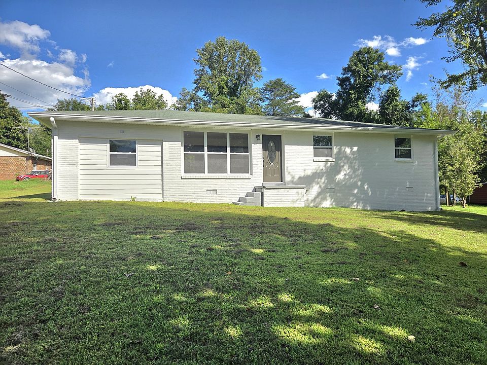 1st image of 252 Dawn Dr