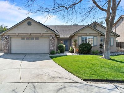 799 W Millbrook St, Hanford, CA, 93230