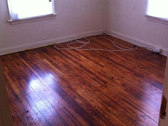 4th image of 6803 Primrose Ave