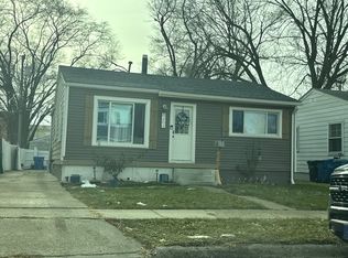 8464 Paige Ave, Warren, MI 48089