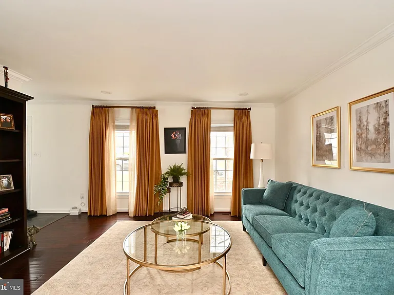 6431 Forest Rd — Photo 5