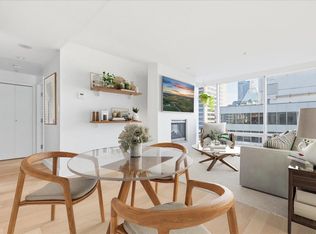 1111 Alberni St #2206, Vancouver, BC