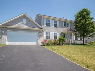 7265 Wimbledon Rd, Machesney Park, IL 61115