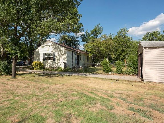 3rd image of 3502 Manana Dr