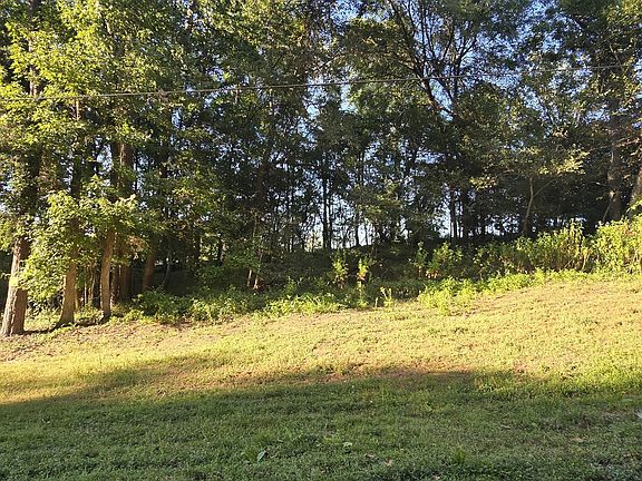 2nd image of 5101 Royal Acres Rd #24