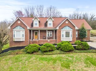 206 Hunters Ln, Hendersonville, TN 37075