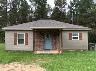 221 Corinth Church Rd #C, Petal, MS 39465