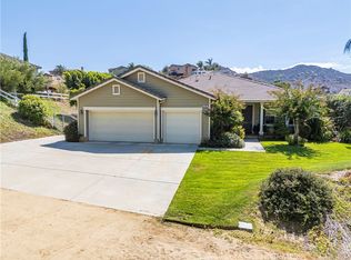 276 Pompano Pl, Norco, CA 92860