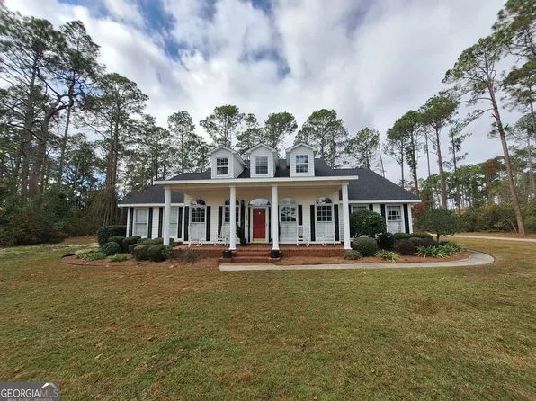 250 Weatherly Dr, Baxley, GA 31513
