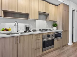 13350 Central Ave #3103, Surrey, BC V3T 0M3