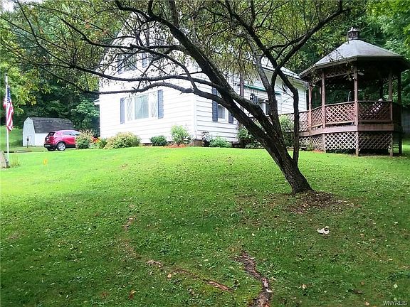3rd image of 8825 County Road 5