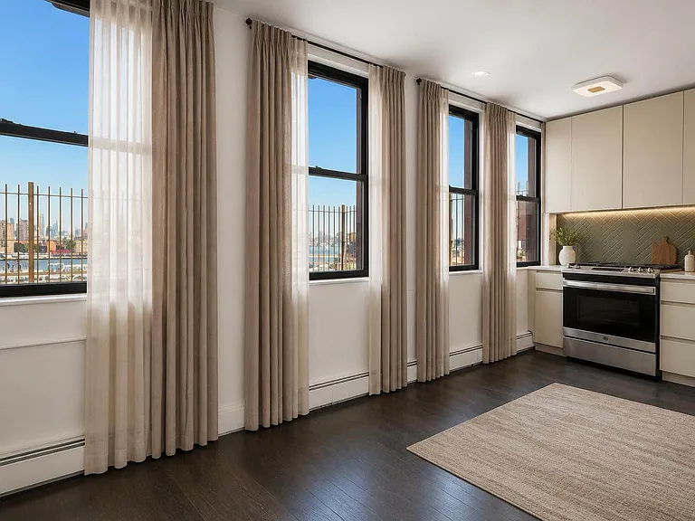 260 Water St #PHA — Photo 3