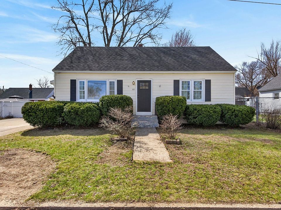 1st image of 57 Saint Camille Street