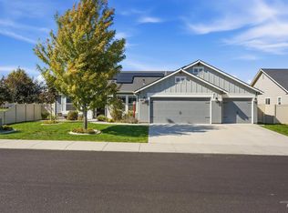 15517 Fuchsia Ave, Nampa, ID 83686