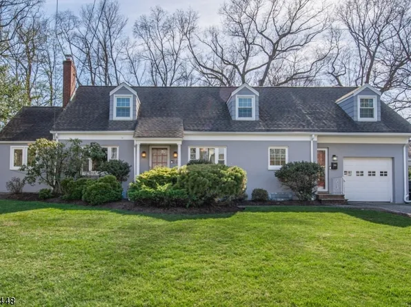 26 Cleveland Rd, Caldwell Boro Twp., NJ 07006