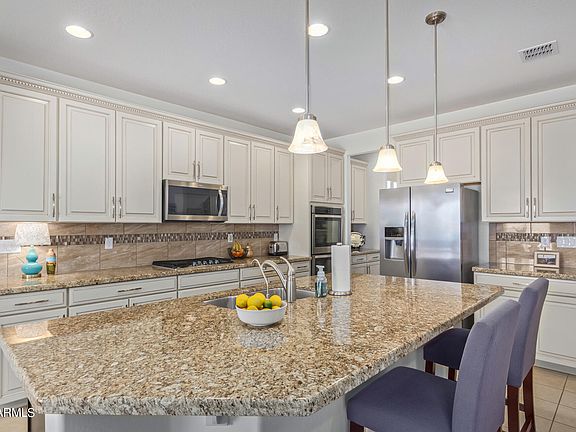 2nd image of 43929 N PARKER Court