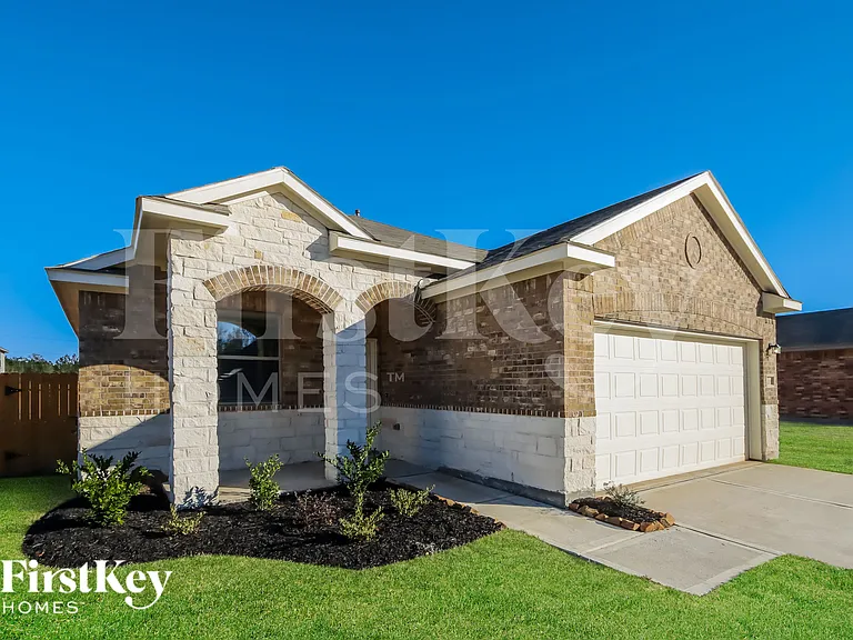 26203 Cooperstown Way — Photo 2