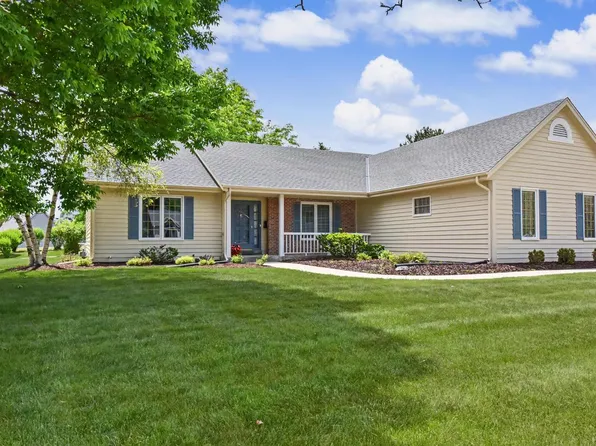 N22W26761 Shooting Star ROAD, Pewaukee, WI 53072