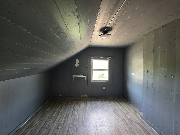705 George St #B — Photo 12