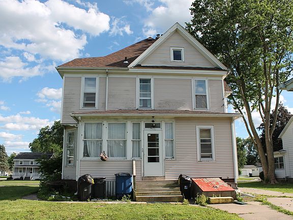 3rd image of 115 E Court St