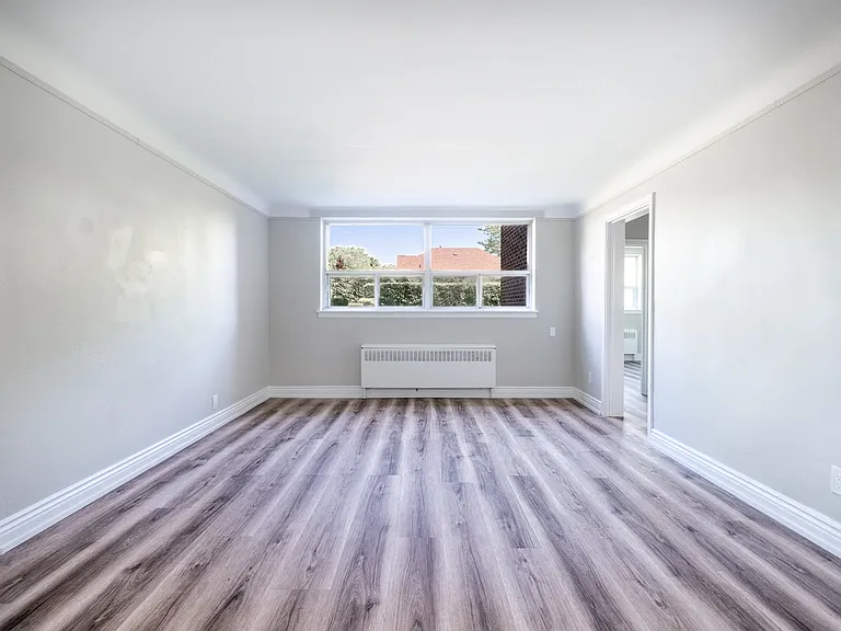 1324 Monterey Ave — Photo 15