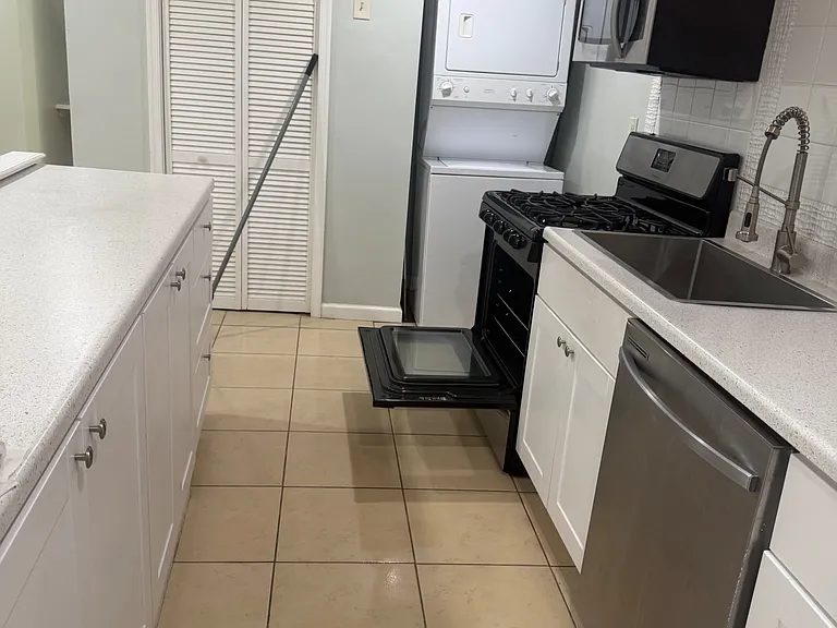 3818 Park Heights Ave — Photo 11