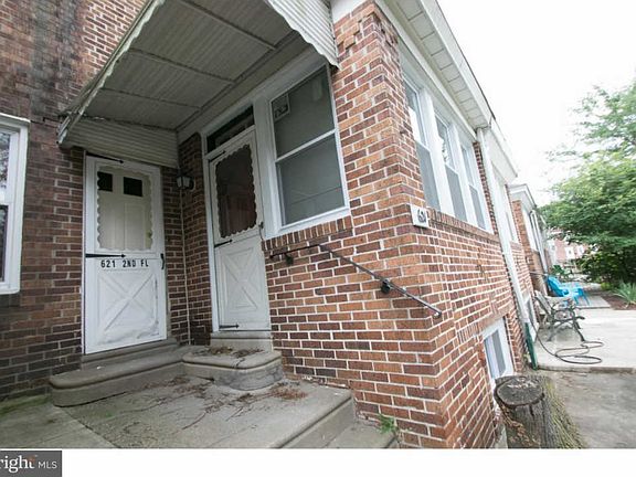 4th image of 621 Jamestown Ave