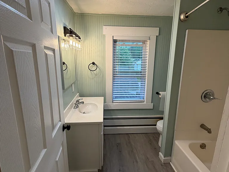 113 Main St #B — Photo 6