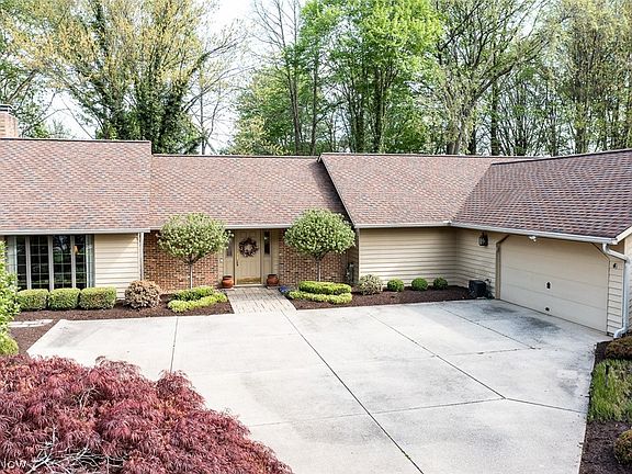 3rd image of 21744 Briar Bush Ln