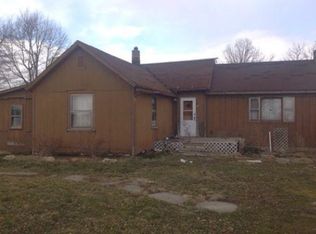 227 E County Road 1450 N, Carbon, IN 47837