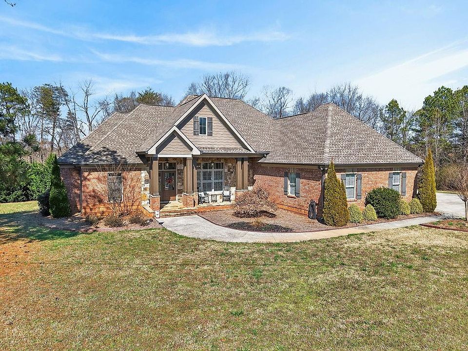 1st image of 436 Thunder Rd