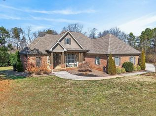 436 Thunder Rd, Buford, GA 30518