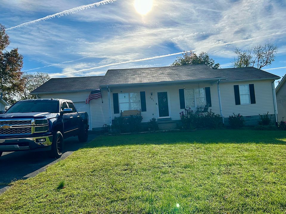 1st image of 381 Easton Cir