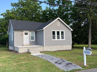 402 6th Ave, Galloway, NJ 08205