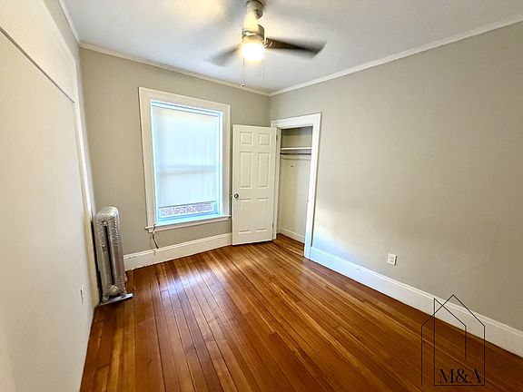 5th image of 108 Winthrop Rd APT 1