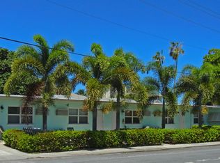 231 S Lakeside Dr, Lake Worth, FL 33460