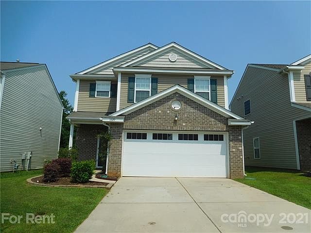 1st image of 1029 Willow Wind Dr