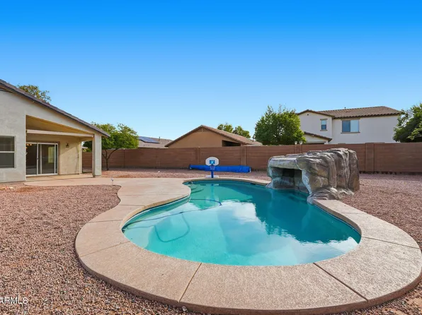 19546 N KRUPPS Court, Maricopa, AZ 85138