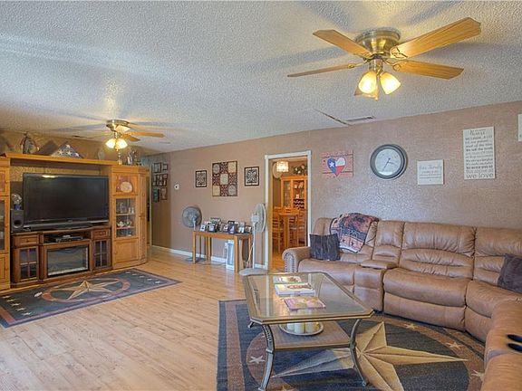 2nd image of 2229 SE 14th St