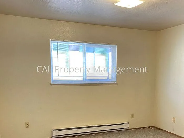 3050 Sunset Ave #8 — Photo 12
