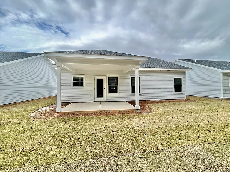 103 Bradford Ct — Photo 16