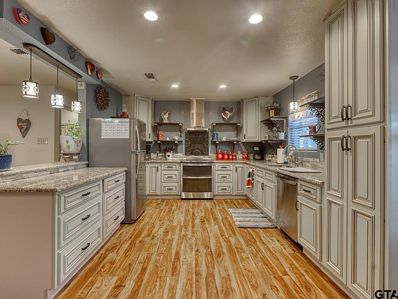 3rd image of 20344 N County Road 4130