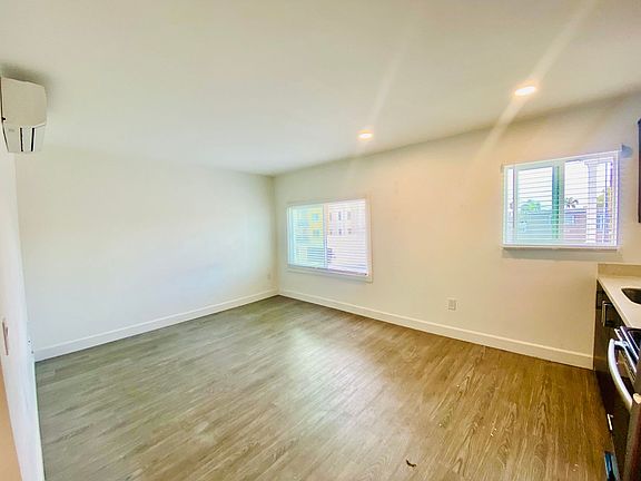 3rd image of 2315 El Cajon Blvd #3