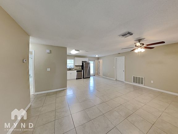 5th image of 5547 Golden Nugget Dr