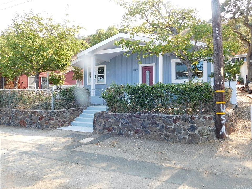 1st image of 2890 Silverado Ln