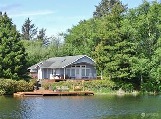 712 Point Brown Ave SE, Ocean Shores, WA