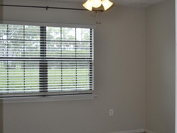 5th image of 700 Boardwalk Dr APT 714
